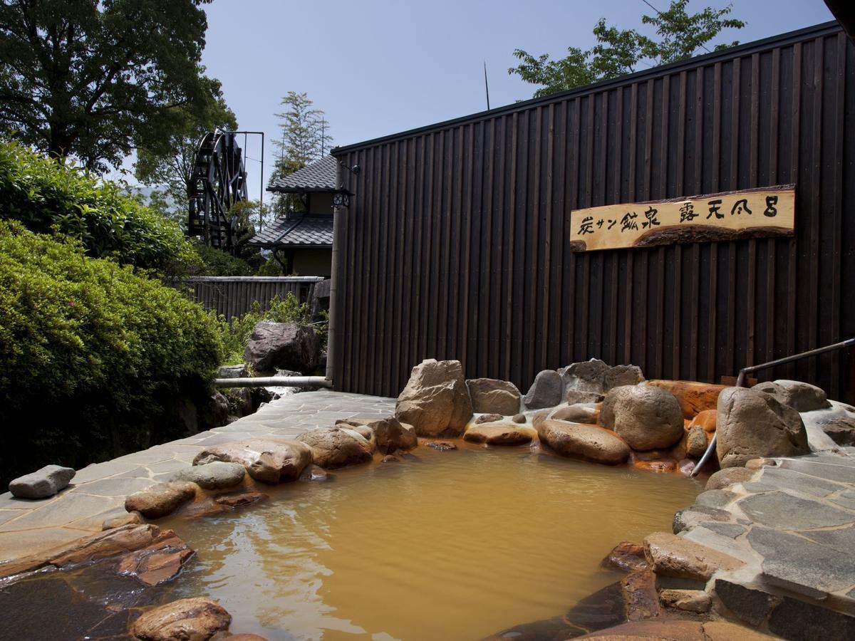 Gokuraku Onsen Takumi No Yado Hotel Takaharu Eksteriør billede